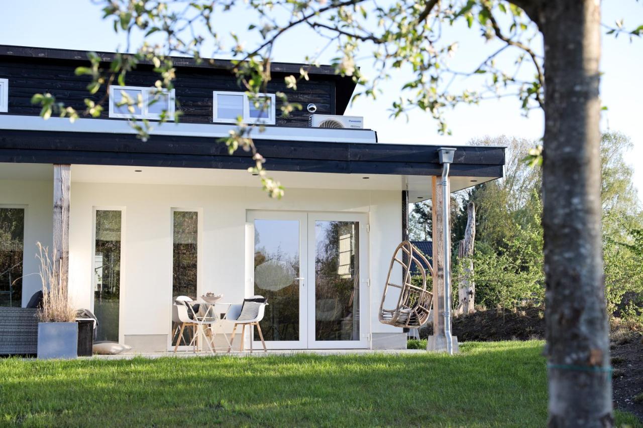 Stijlvol Huisje Met Veranda! Tuynloodz A Beers  エクステリア 写真
